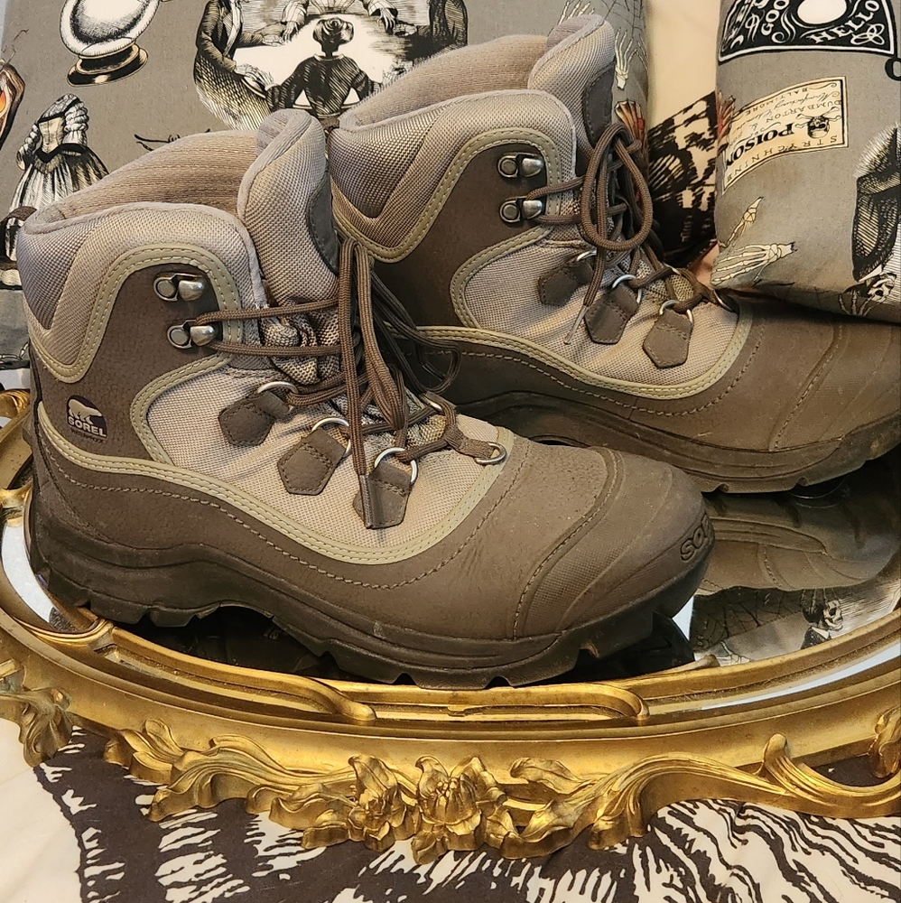 Sorel Waterproof Thinsulate Lace Up Boots